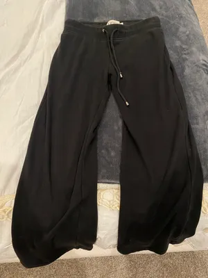 UGG Black Sweatpants thumbnail 1