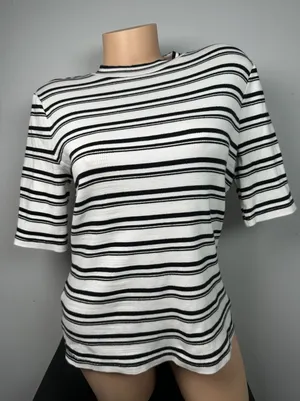 Maeve‎ Anthropologie Medium Womens Top Stretch Black White Short Sleeve Striped thumbnail 1