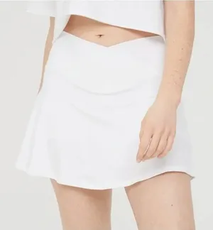 Offline by Aerie‎ Crossover Skort Built-In Shorts Athleisure White Womens XS EUC thumbnail 1