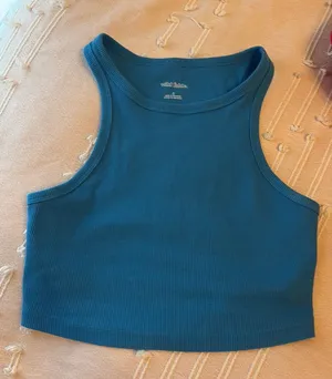 Blue tank thumbnail 1