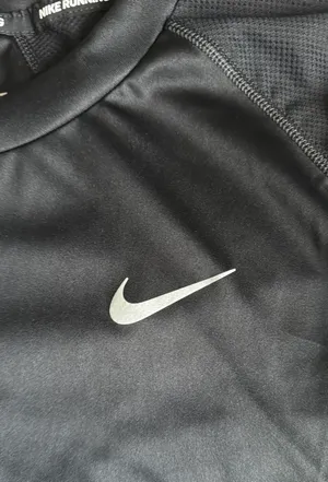 Nike Dri-Fit Running Shirt thumbnail 4