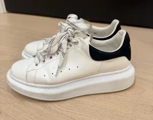 Alexander McQueen Sneakers thumbnail 1