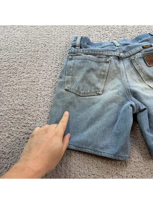 Vintage USA Made Wrangler Denim Jean Shorts Womens 25 High Rise Light Wash Mom thumbnail 6