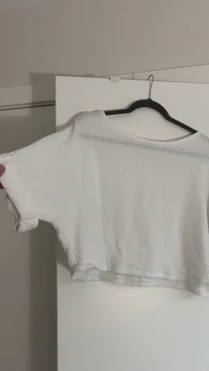 Caution to the Wind White top thumbnail 2