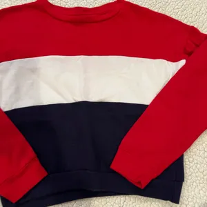 Crewneck thumbnail 2