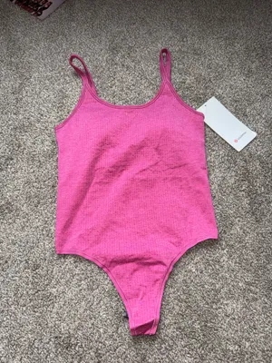 Lululemon Bodysuit thumbnail 1