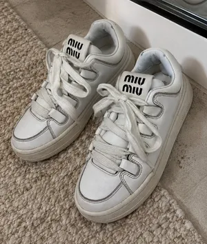 Miu Miu White Leather Logo Low Top Sneakers Made in Italy SIZE 35.5 thumbnail 1
