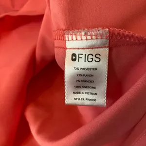 FIGS Neon Pink Catarina Scrub Top Uniform Nurse Doctor Women's size Small thumbnail 7