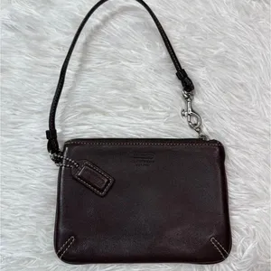 y2k COACH Vintage Leatherware Brown Leather Wristlet thumbnail 1