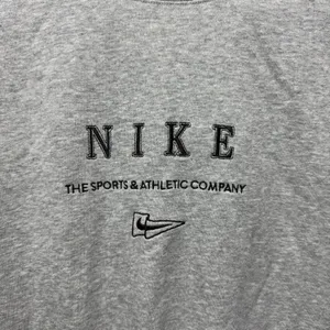 Nike Sportswear Crew Neck Sweatshirt thumbnail 4