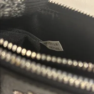 Coach Double Corner Zip Signature Wristlet Black EUC thumbnail 5