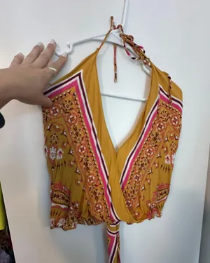 Forever 21 Halter Pink And Yellow Top thumbnail 2