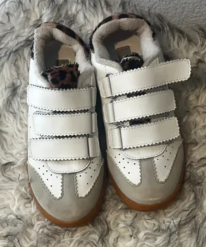 📌 English Description: Steven New York Sneakers – Size 7.5 thumbnail 4