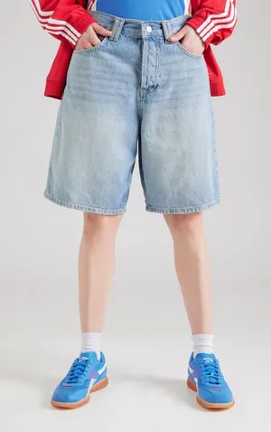 NWT WE THE FREE Tinsley Baggy High Rise Straight Leg Denim Short Size 26 thumbnail 1