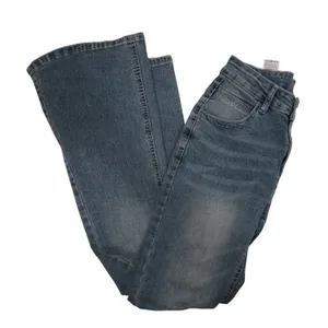 Petite Flare Jeans Y2K Light Wash Stretch Denim Mid Rise‎ Small thumbnail 1