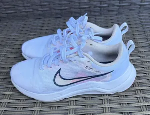 Nike Downshifter 12 Womens Running Shoes White Pink Sz 6.5 thumbnail 1