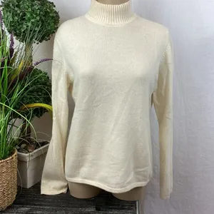 100% Cashmere Parisian Ivory Cream Long sleeve Mock Turtleneck Sweater L thumbnail 2