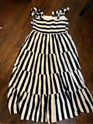 Pretty Garden Black & White Striped Tie-Shoulder Maxi Dress Size Medium thumbnail 3
