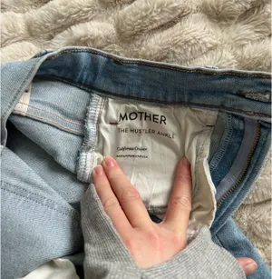 MOTHER Denim Ankle Jeans thumbnail 3