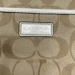 Coach Small Wristlet Signature Jacquard Monogram Khaki Tan White Patent Leather thumbnail 3