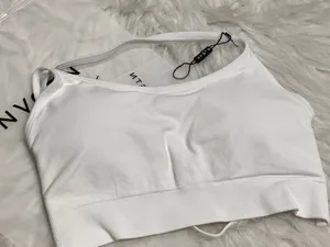 NVGTN NWT  XS Invincible Seamless Bra thumbnail 3