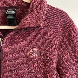 Women's The North Face Osito Jacket - Reddish Pink - Size L thumbnail 14