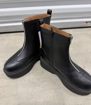 Wild Fable Honor Black Front Zip Platform Ankle Boots Womens 7.5 Lug Sole NEW thumbnail 1