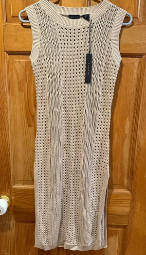 NWT Tahari tan open -knit beach dress cover up size small. thumbnail 1