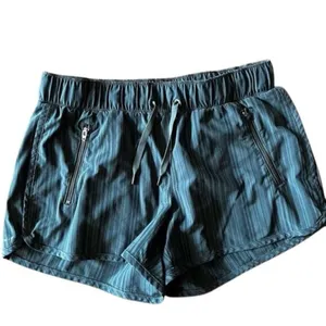 ATHLETA Perfect STRIPE SWAY Subtle Stripe Shorts ZIP Pocket thumbnail 2