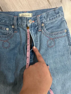 Madewell Straight-Leg Blue Denim Jeans thumbnail 4