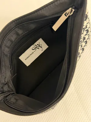 Savvy Black & White Houndstooth Cosmetic/Clutch Bag thumbnail 2