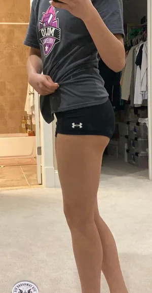 Under Armour Spandex Volleyball Shorts thumbnail 4