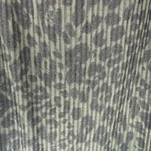 Express Green Animal Print Midi Dress thumbnail 2