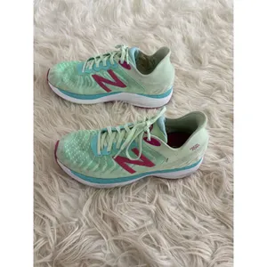New Balance Fresh Foam 860v11 Women's Running Shoes Size 5‎ Mint/Pink thumbnail 2
