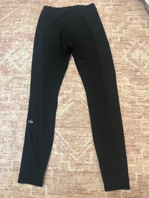 alo leggings thumbnail 3