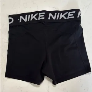 Nike Black Performance Shorts. Dri-fit. Size Small. thumbnail 3