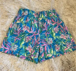 Lilly Pulitzer EUC Stretchy Waist Shorts Sz S Blue Green Pink thumbnail 1