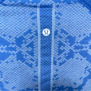 Lululemon Swiftly Tech Long Sleeve Shirt thumbnail 4