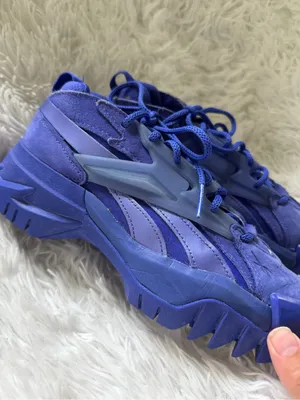 Reebok x Cardi B Club C V2 Blue Slate Chunky Sneakers Women's 7.5 thumbnail 2