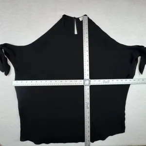 Wilfred Top Sz M Black Halter Cold Shoulder Knot Back Keyhole thumbnail 5