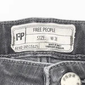 Free‎ People Jeans Womens 28 Straight Crop Street Modern Edgy Grunge OB714973B thumbnail 5