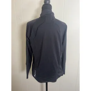 L.L. Bean m Reg 1/4 Zip Lightweight Activewear Top Thumbholes‎ Item 288015 thumbnail 2