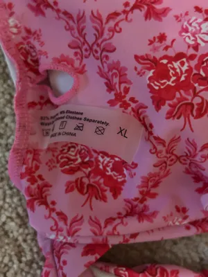 One Piece Swimsuit with cutout Pink Size XL thumbnail 2