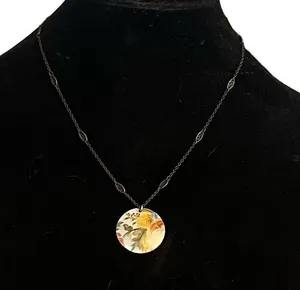 Vintage bronze tone floral pendant necklace thumbnail 1
