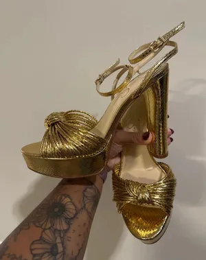 Jessica Simpson Heels thumbnail 1