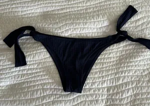 Abercrombie Bikini Bottoms thumbnail 1