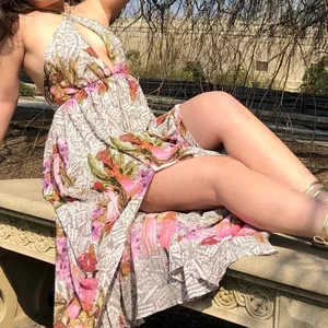STUNNING Open-Back Floral Maxi Dress thumbnail 8