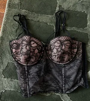 Secret Victoria's Bra thumbnail 1