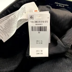 Abercrombie & Fitch Curve Love High Rise 90s Straight Jeans‎ Womens 32 Black thumbnail 8
