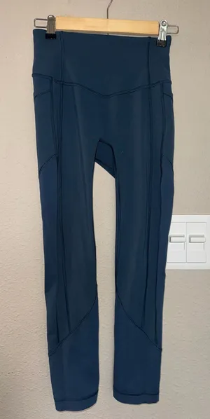 Lululemon Leggings thumbnail 1